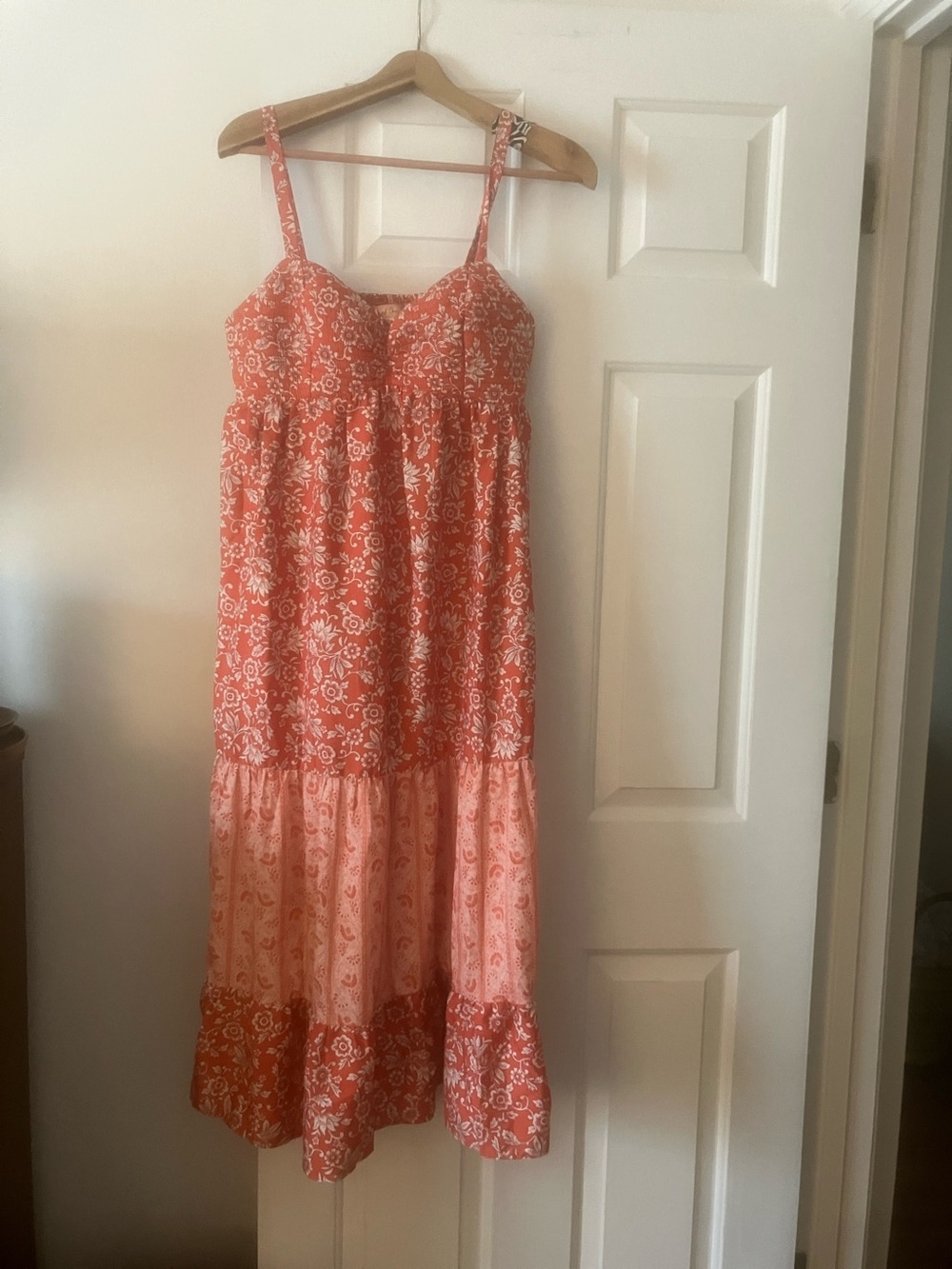 Band of the Free Coral Floral Tiered Maxi Dress with Adjustable Straps large